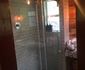 Cabin on the river, great views, swim access