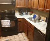 Stunning and Convenient Located 1B/1B Apartment