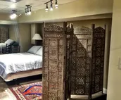 Comfortable Downstairs Apartment in Broad Ripple