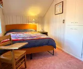 Cozy Room In “Quirky” Home