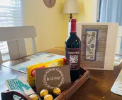 3 BR Sleeps 6  - Cozy beach house near Newport RI