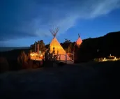 Tipi 3 - Free Hot Springs Day Pass
