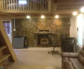 Relaxing Riverfront Cabin
