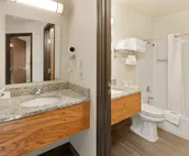L1 Two Bedroom with Sofa Sleeper