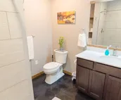 Matanuska Villa 2 @ GlacierSuites - Pet-Friendly!