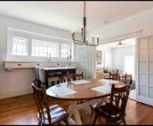 Center of Highlands! +2500 sq ft Awesome Location