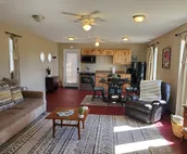 Honeysuckle Cottage (50 minutes to Pioneer Woman)