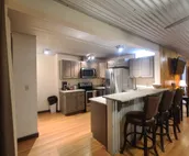 Colter's Penthouse Apartment Suite (6-7 people)