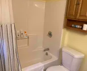 Clean, Quiet & Cozy Downtown Hays Home