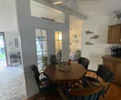 Relaxing Lake Freeman Cozy Cottage, Large Deck
