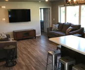 Large Two Home Lake Complex Sleeps 12 or more.