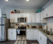 Luxury 2B Condo - Heated Garage. 103 (non-smoking)