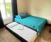 Large Beds, New World Comforts with Historic Charm