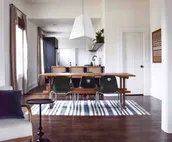 Delightful Downtown Bungalow: Fresh Open-Concept