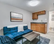 Myrtle Place--Urban Core/5 Beds/Fiber/EV Charging