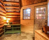 Cozy Cabin Lane w/ inflatable hot tub & game room