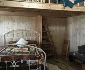 Homesteader Cabin