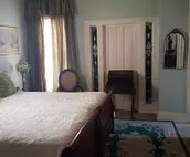 ☼ Large Downtown Guest Suite w/Jacuzzi Tub ☼