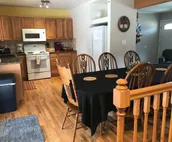 J-J Welcome Home - Spacious 5-BR, great location.