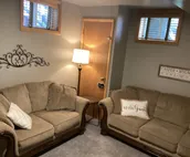 Deluxe Guest Suite with Private Bathroom