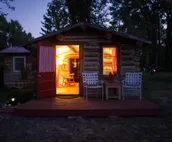 Jakey's Fork Homestead - Bunkhouse Cabin