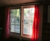 Jakey's Fork Homestead - Bunkhouse Cabin