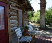 Jakey's Fork Homestead - Bunkhouse Cabin