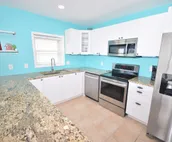 3 BR Oceanfront*6OnTheBeach #6- Great fall dates!