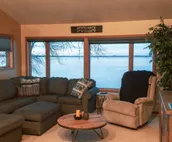 Large Two Home Lake Complex Sleeps 12 or more.