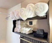 Buffalo Haus: Schlyer Place- no cleaning/bnb fees