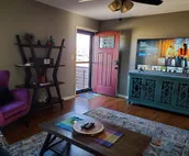 Game Room - Salina Getaway/3BR  Mid Century Modern