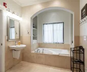 Heavenly Swiss Chalet Styled Condo (ADA OK!)