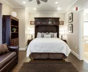 Heavenly Swiss Chalet Styled Condo (ADA OK!)