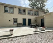 Long Stay 1BR w/ kitchen & laundry