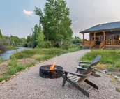 Riverbend Cabin