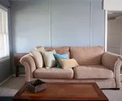 Cozy Apt #3 Freshly redone - centrally located.