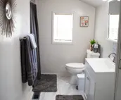 Cozy Apt #3 Freshly redone - centrally located.
