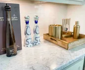 Bohème • Designer Luxury House for 12 • Montrose