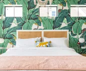 Bohème • Designer Luxury House for 12 • Montrose