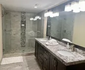 Modern home near world-class skiing (sleeps 16)