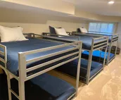 Modern home near world-class skiing (sleeps 16)