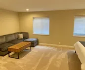 Modern home near world-class skiing (sleeps 16)