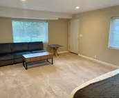 Modern home near world-class skiing (sleeps 16)