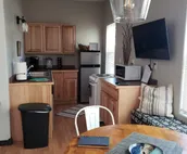 Adorable 1 Bedroom Guest House borders Pine Creek