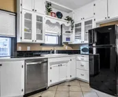 Yes, We Have A Hot Tub! Charming Norman Home