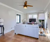 The Draper Inn. Updated Historic Home with a Vibe.