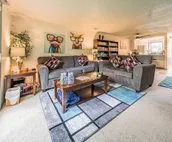 Smart Townhouse with 2 Bedrooms & Garage
