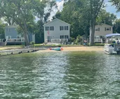 Relaxing Lakefront House-Perfect Family Vacation