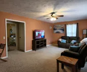 Cheerful 3-bedroom home!