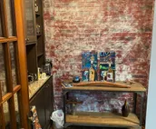 1 Bedroom, Den &Private Bathroom; LL Historic Home
